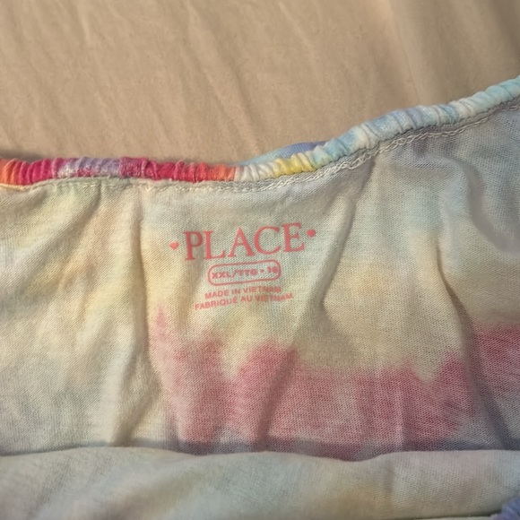 Bundle 3 for $15 Girls children’s place vibrant tie dye ruffled tee - Picture 2 of 3